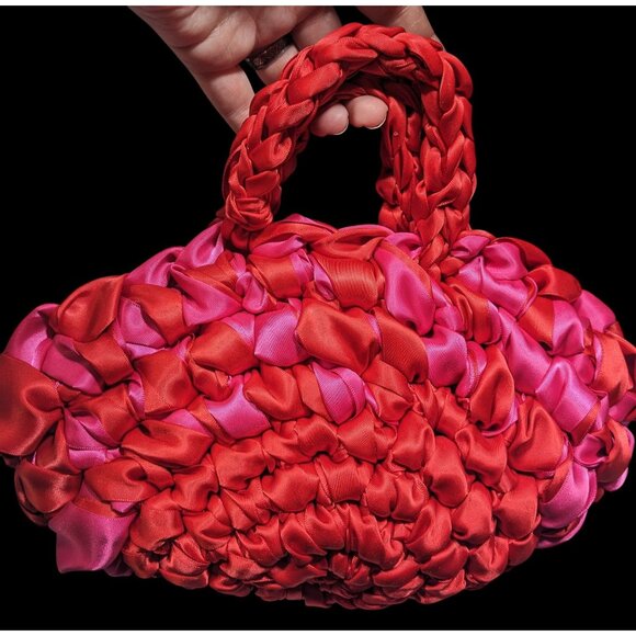 Isla Risa Nest Lipstick Red And Hot Pink Handbag - Picture 4 of 8